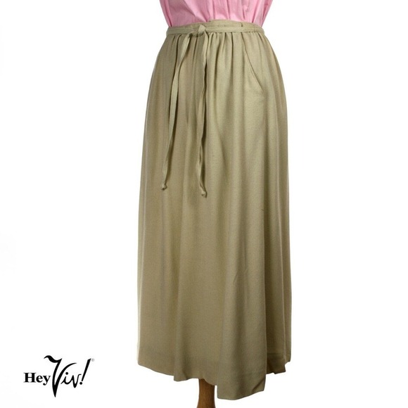 Vintage 70s Avanzara by Adrienne Vittadini Skirt Pale Green Wool 10 W28 -Hey Viv - Picture 3 of 7